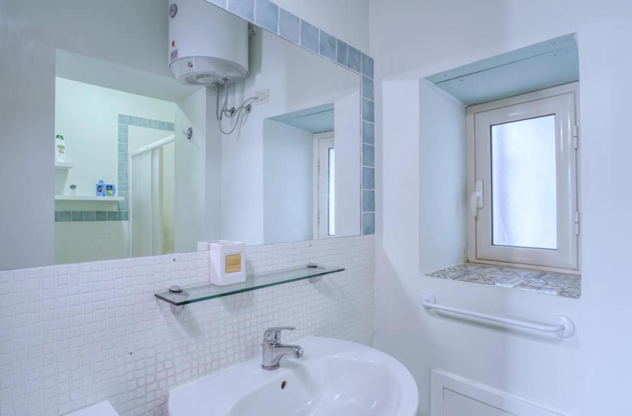 Porto Salvo Apartments - By Vacation Service Cefalù Eksteriør bilde
